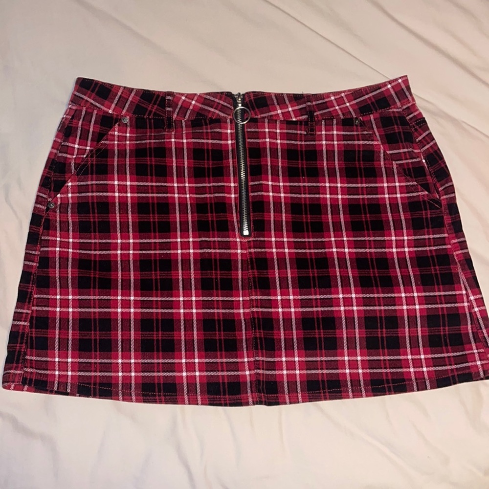 Checkered skirt